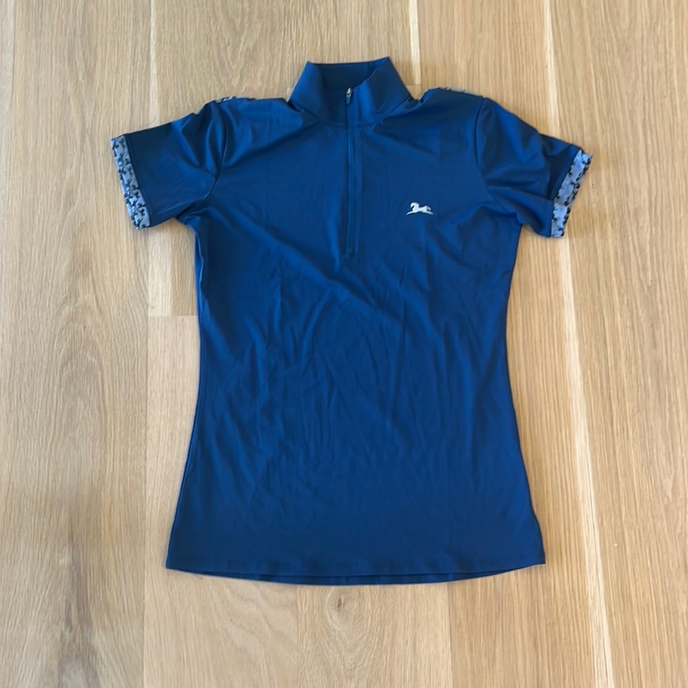 RJ classics short sleeve sun shirt. Never used